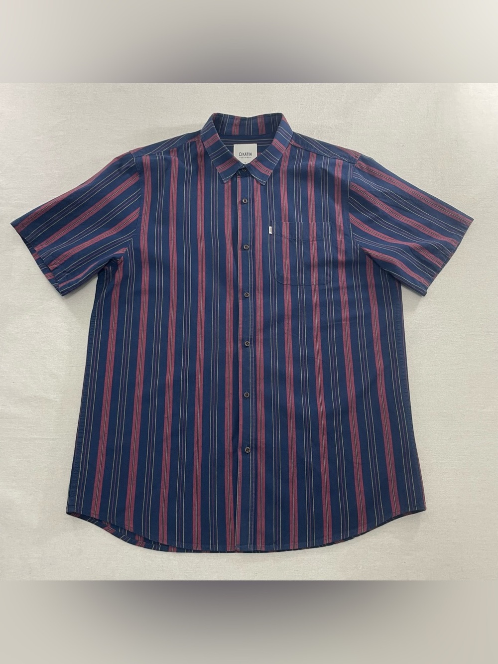 Katin Shirt Mens XL Blue Red Striped Linen Blend Button Up Short Sleeve Men